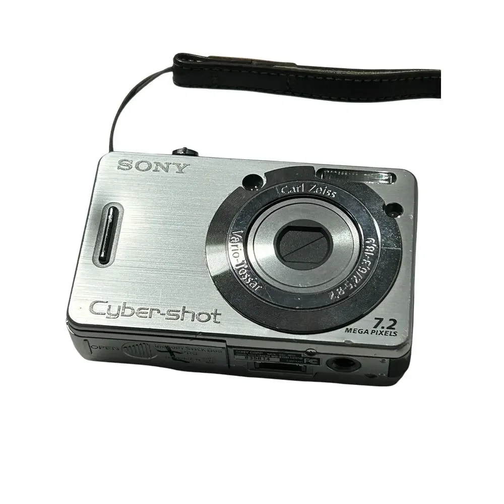 Sony Cyber-Shot DSC-W55 7.2 Mega Pixels 3x Zoom Digital Camera No Battery